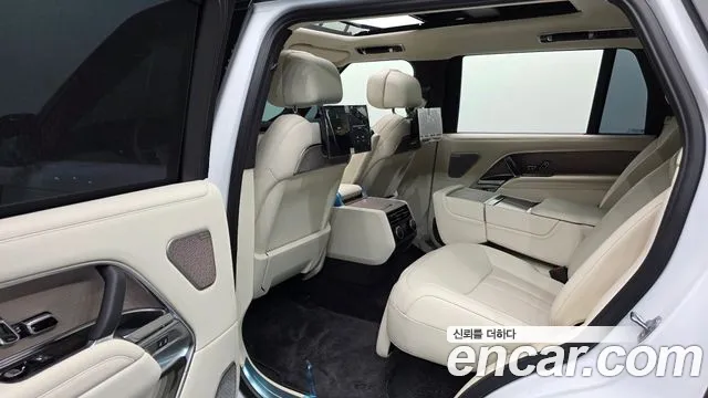 Land Rover Range Rover 2026 thumb 12