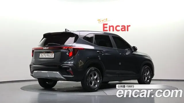 Kia Seltos 2023 thumb 2