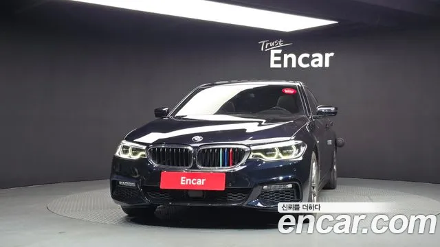 BMW 5-Series 2018 thumb 3