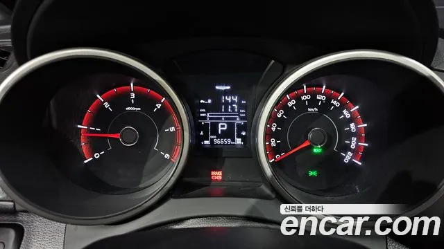 KG_Mobility_Ssangyong TIBOLI 2016 thumb 8
