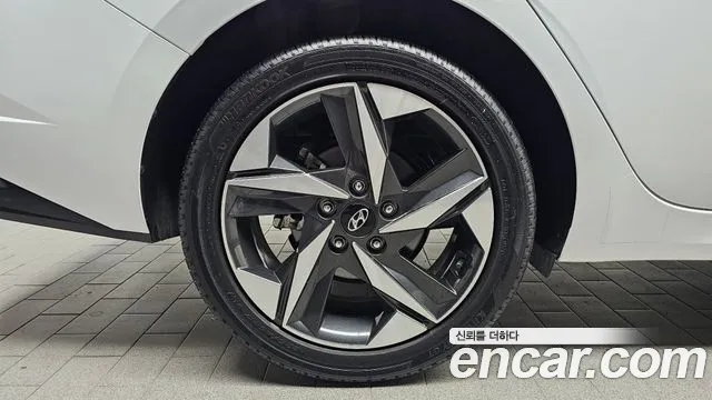 Hyundai Avante 2020 thumb 5