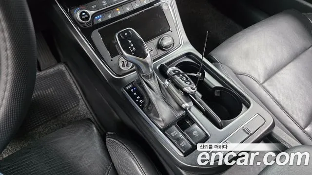 Hyundai Grandeur 2017 thumb 9