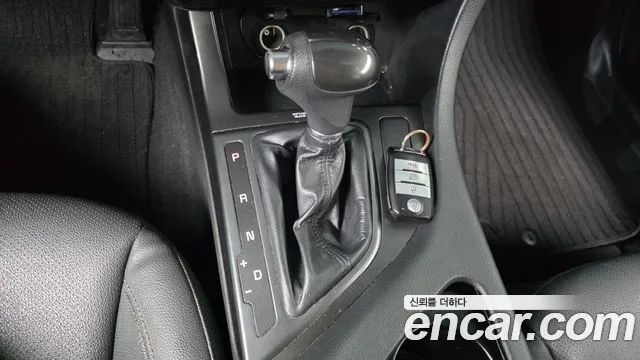 Kia K5 2015 thumb 9