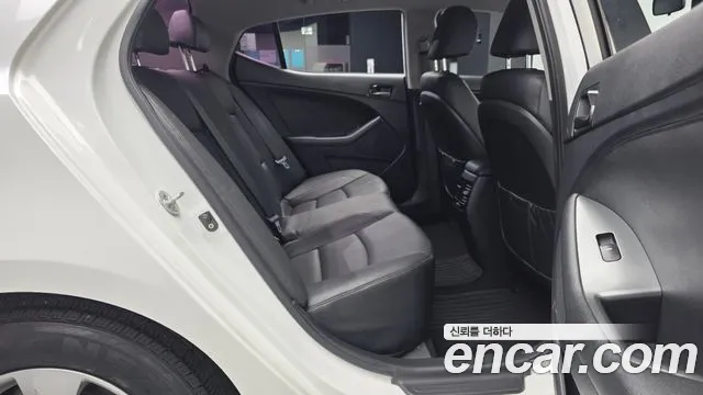 Kia K5 2015 thumb 12