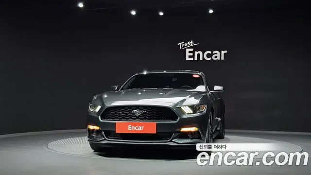 Ford Mustang Mach-E 2016 thumb 3