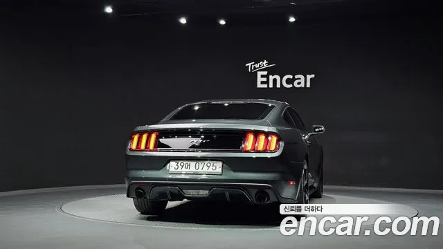 Ford Mustang Mach-E 2016 thumb 4
