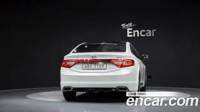 Hyundai Grandeur 2015 thumb 3
