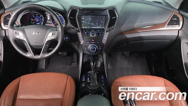 Hyundai Santa Fe 2012 thumb 7