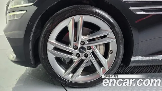 Genesis G80 2020 thumb 4