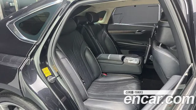 Genesis G80 2020 thumb 10