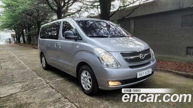Hyundai Starex 2015 thumb 3