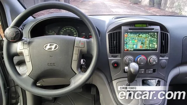 Hyundai Starex 2015 thumb 9