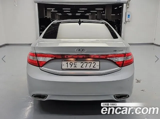 Hyundai Grandeur 2013 thumb 3