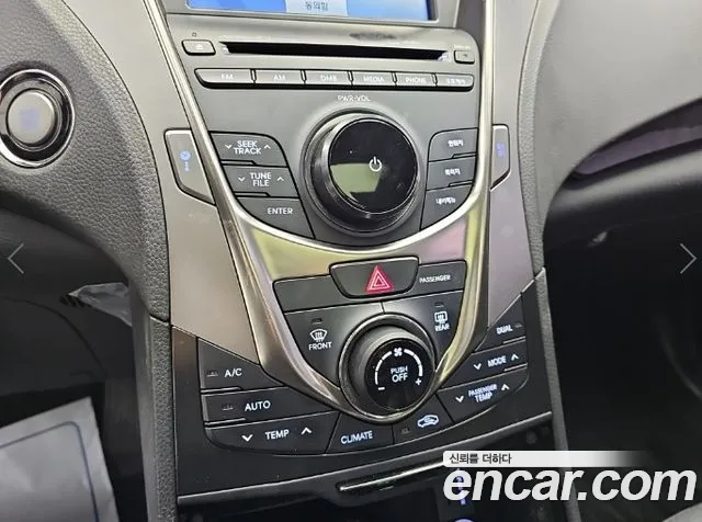 Hyundai Grandeur 2013 thumb 10