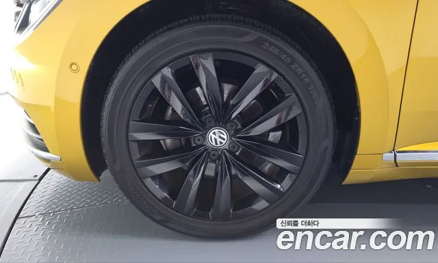 Volkswagen Arteon 2018 thumb 4