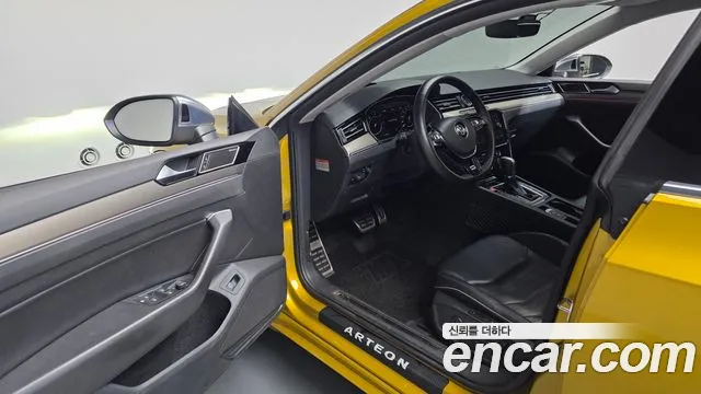 Volkswagen Arteon 2018 thumb 9