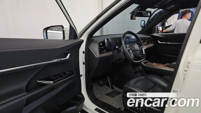 KG_Mobility_Ssangyong Torres 2023 thumb 10