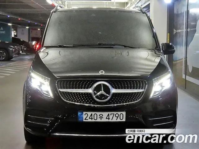 Mercedes-Benz V-Class 2021 thumb 3