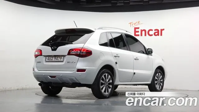Renault-KoreaSamsung QM5 2013 thumb 2