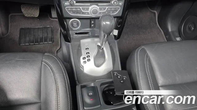 Renault-KoreaSamsung QM5 2013 thumb 9