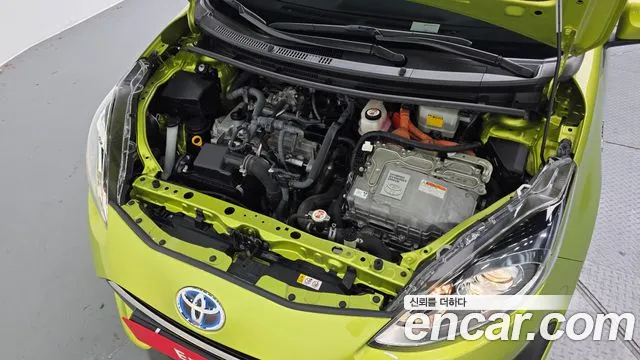 Toyota Prius 2018 thumb 6