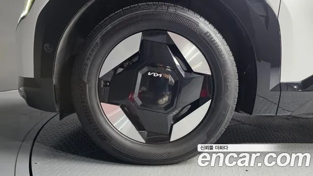 Kia EV9 2023 thumb 5