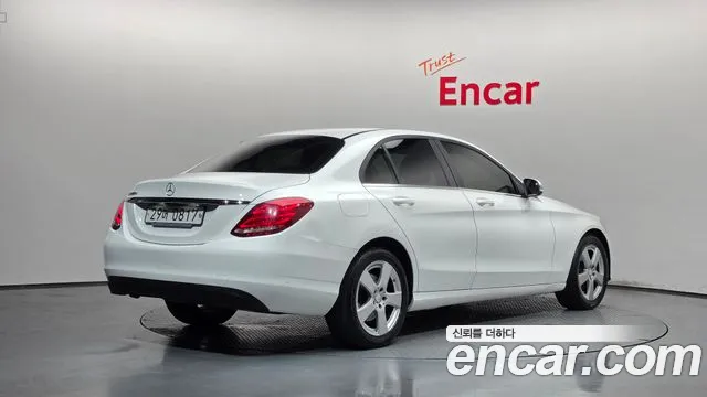Mercedes-Benz C-Класс 2016 thumb 2