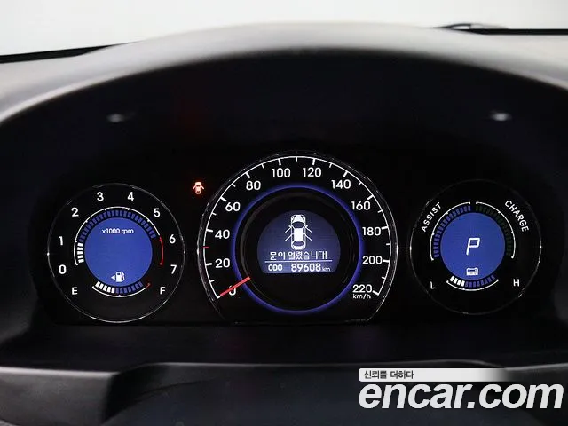 Hyundai Avante 2010 thumb 6