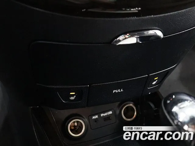 Hyundai Avante 2010 thumb 10