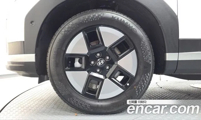 Hyundai Santa Fe 2025 thumb 4