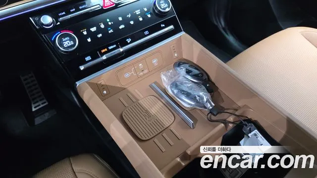 Hyundai Santa Fe 2025 thumb 8