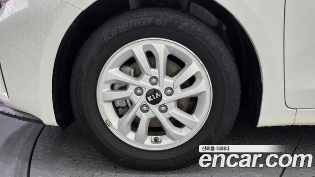 Kia K3 2019 thumb 5