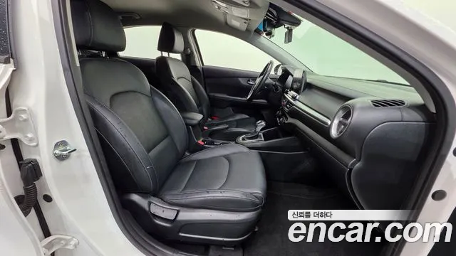 Kia K3 2019 thumb 10