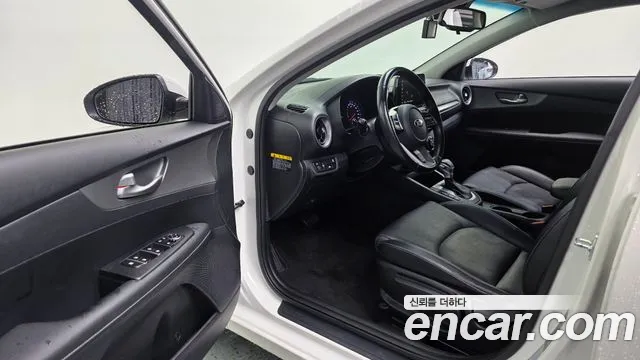 Kia K3 2019 thumb 11