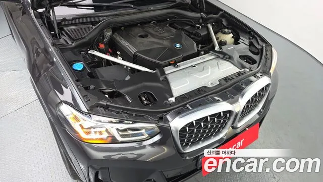 BMW X4 2022 thumb 5