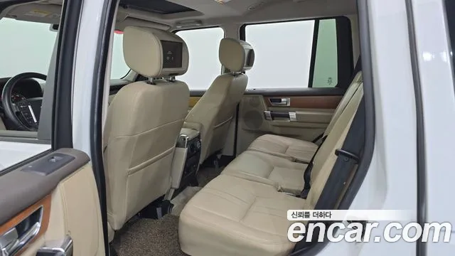 Land Rover Discovery 2015 thumb 11