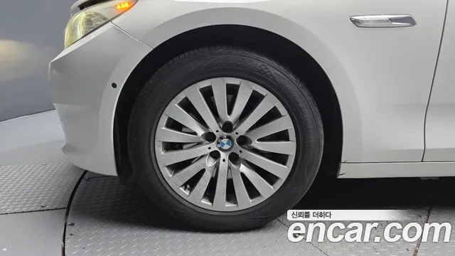 BMW Gran Turismo 2011 thumb 5
