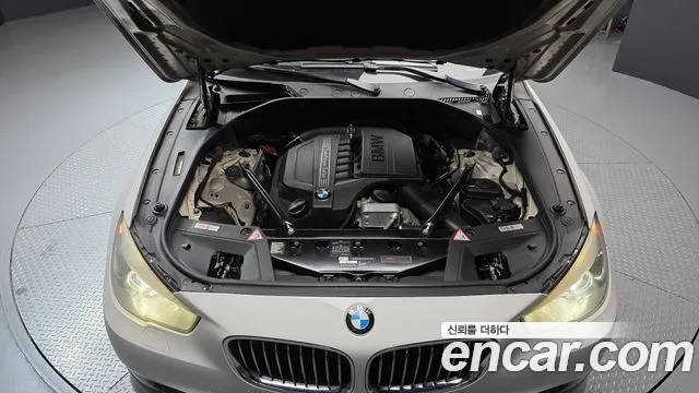 BMW Gran Turismo 2011 thumb 6
