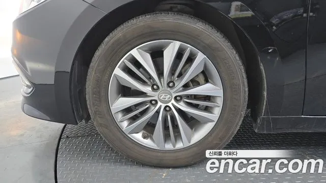 Hyundai Grandeur 2016 thumb 4