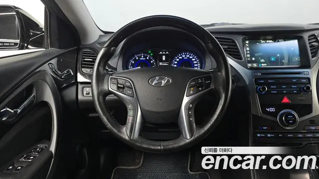 Hyundai Grandeur 2016 thumb 12