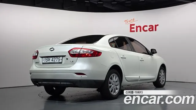 Renault-KoreaSamsung Fluence 2010 thumb 2