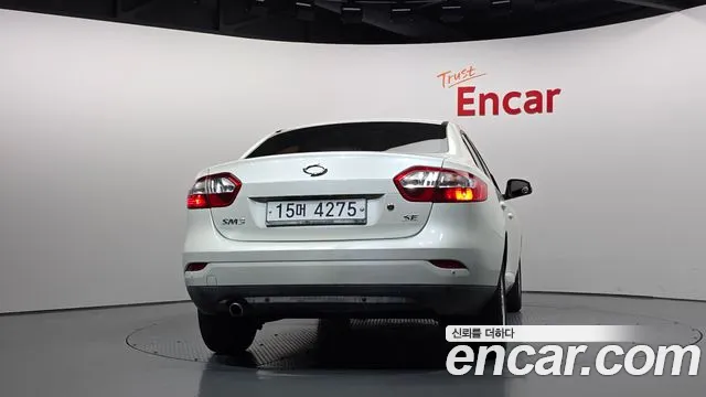 Renault-KoreaSamsung Fluence 2010 thumb 4