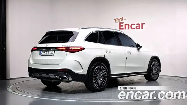 Mercedes-Benz GLC 2024 thumb 2