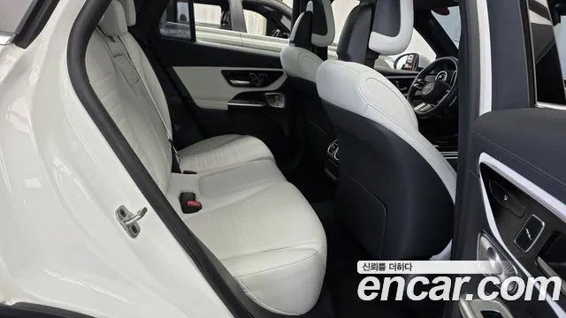 Mercedes-Benz GLC 2024 thumb 11