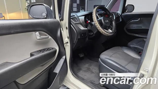 Kia Ray 2019 thumb 10