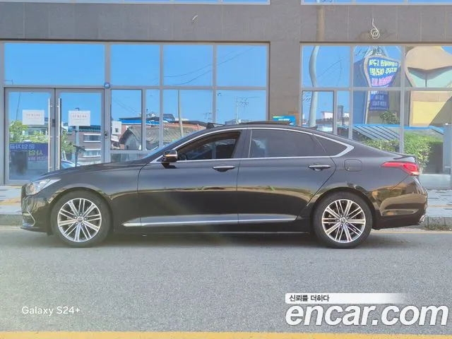 Genesis G80 2018 thumb 3