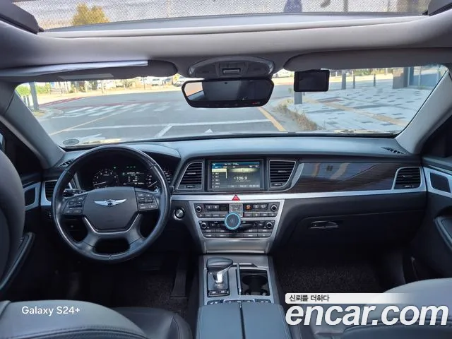 Genesis G80 2018 thumb 6