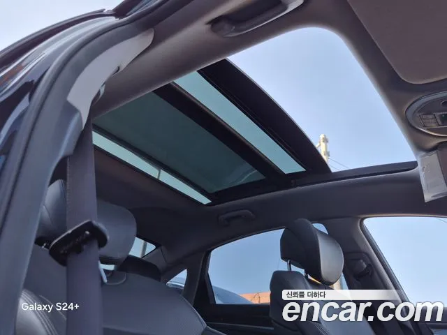 Genesis G80 2018 thumb 7