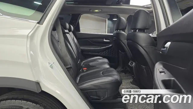 Hyundai Santa Fe 2021 thumb 10