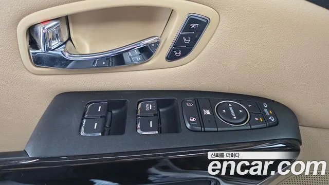 Kia Carnival 2020 thumb 12